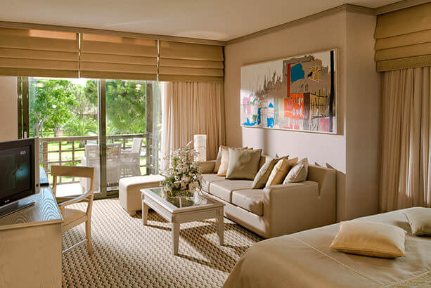 JUNIOR SUITE